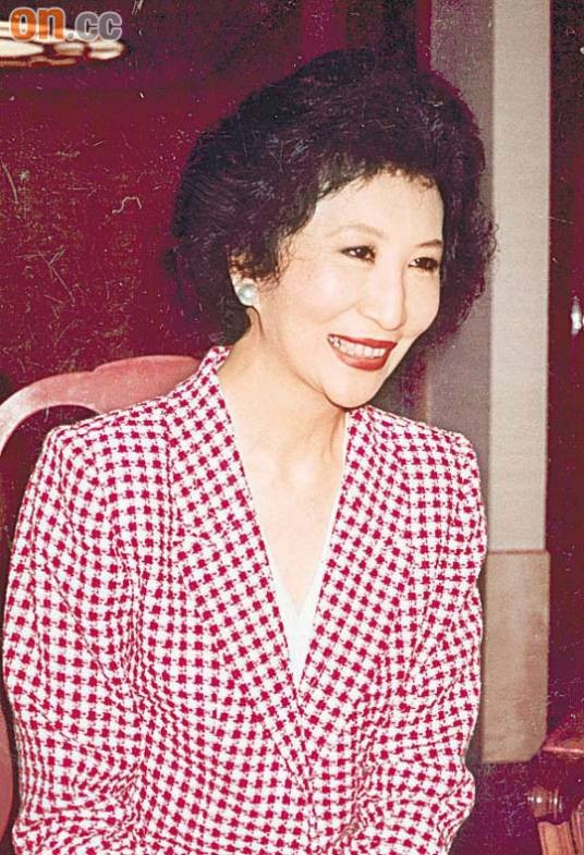 邓莲如