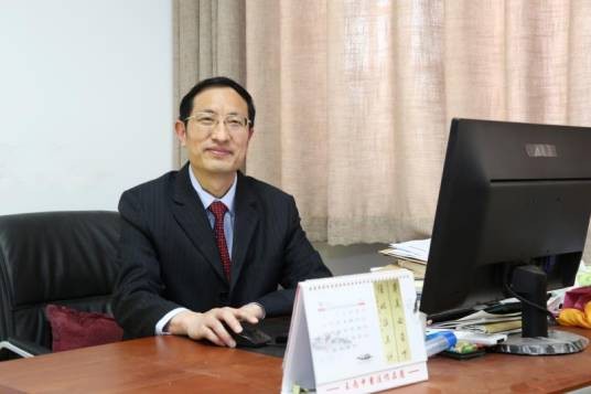 杨明星（郑州大学外国语与国际关系学院副院长）