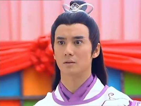马天龙（《欢天喜地七仙女》中五公主青儿的爱侣）