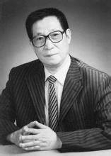 王学浩（中国工程院院士、中国医学科学院学术咨询委员会学部委员、肝胆外科、肝脏移植学专家）
