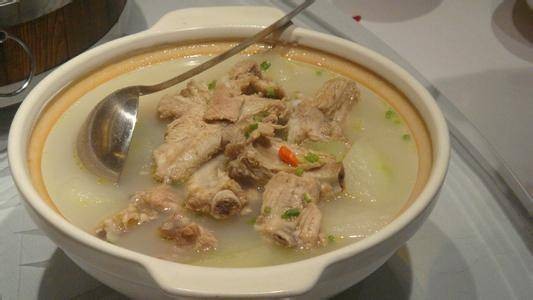 冬瓜炖排骨