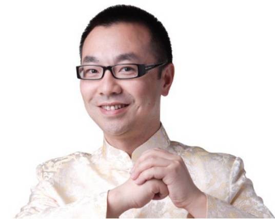 东方夜谭（东方卫视播出的脱口秀节目）