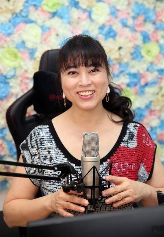 任洁玲