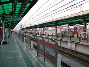 呼兰路站