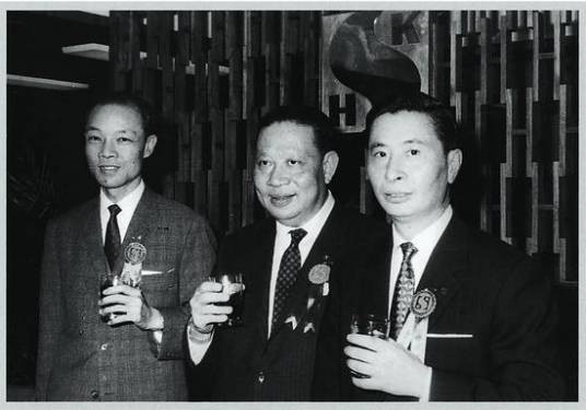 冯景禧（香港地产商、证券商、金融家、原新鸿基银行有限公司主席）