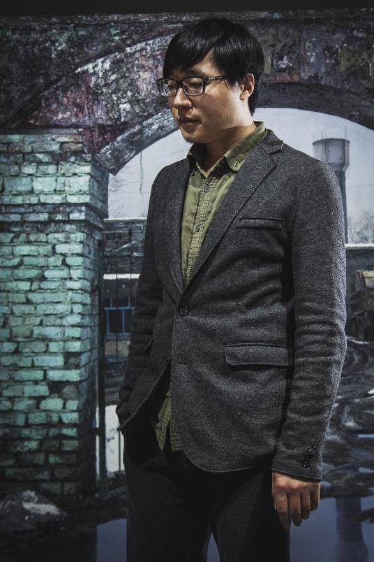 周栋（中国江苏籍艺术家）