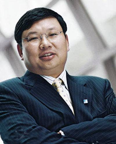 项兵（长江商学院创办院长，中国商业与全球化教授）