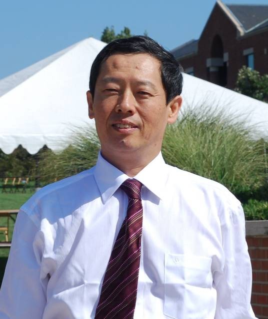 高钢（中国人民大学新闻学院原院长、党委书记）