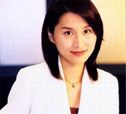 王菁（原《演艺圈》杂志运作总监）
