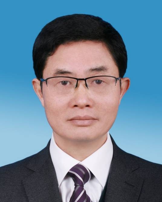 刘家富（原江西省南昌市政协党组书记、主席）