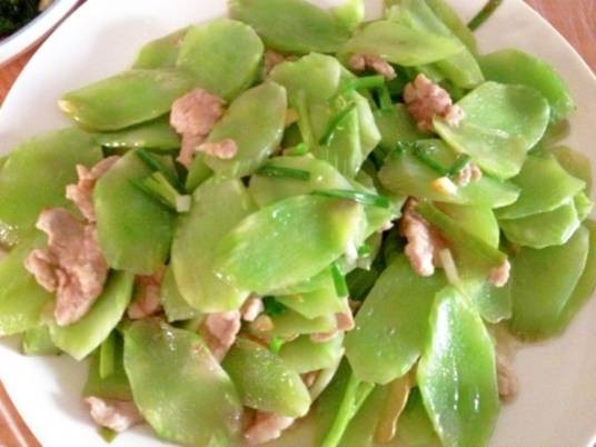 莴笋炒肉