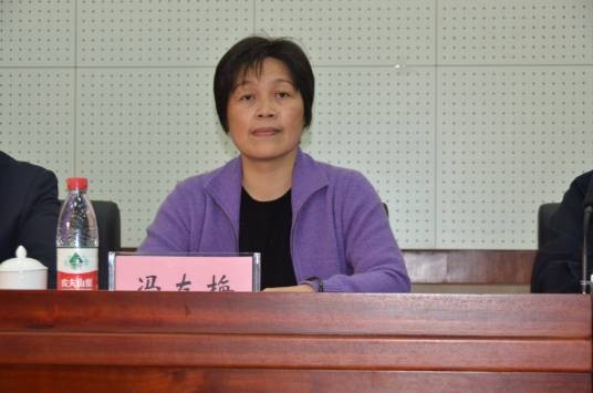 冯友梅（昆山杜克大学原校长）