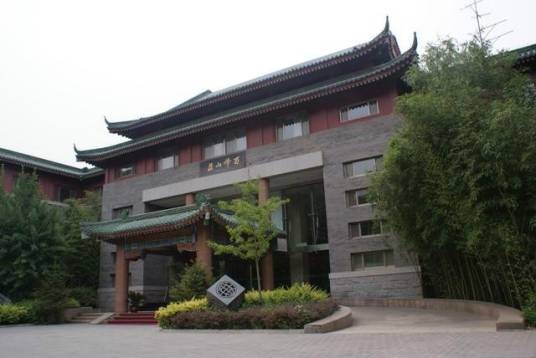 西峰寺（北京市门头沟区境内寺院）