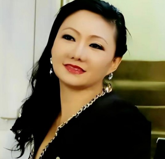 宋利（人民代表报原副总编辑）