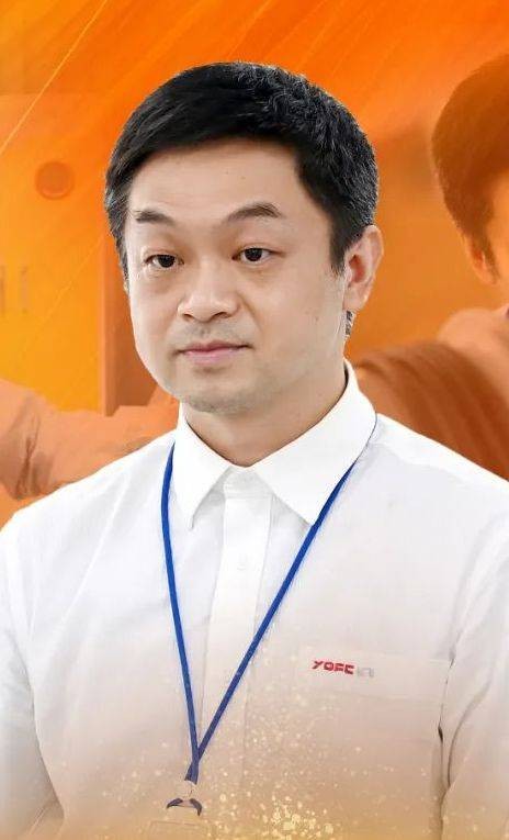 熊壮（中国长飞光纤光缆股份有限公司光缆首席科学家）