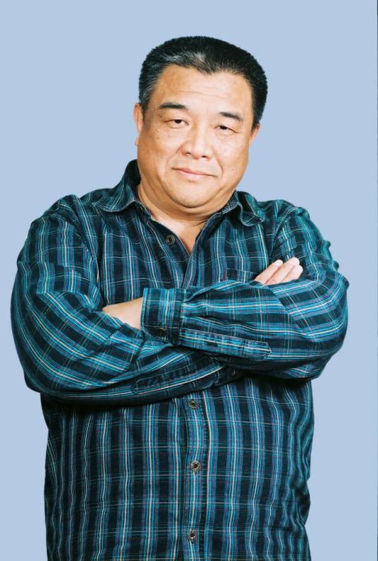 张定国（上海市人民滑稽剧团常务副团长）