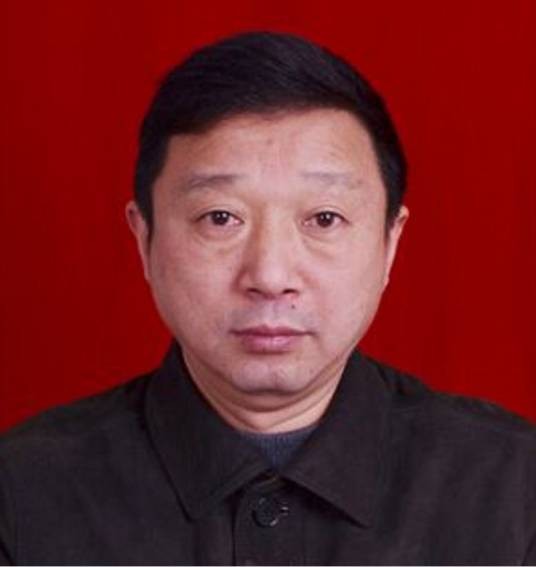 郑清（江西省上饶市住房和城乡建设局原党组书记、局长）