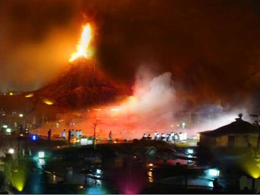 森波拉火山温泉
