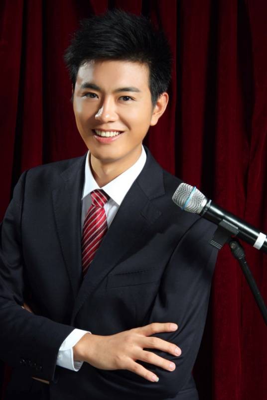 李俊宇(江苏省广播电视总台主持人)