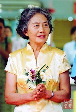 张玉凤（原毛泽东机要秘书）