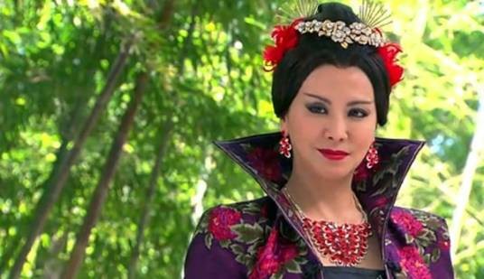 红花鬼母（小说《白发魔女传》人物）