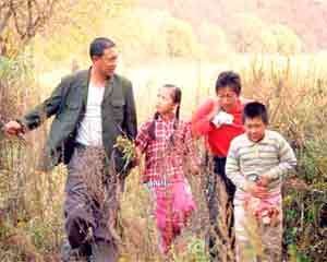 一路花香（郁晓鹰、卫列执导的电视剧）
