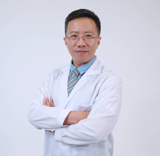 杨晓楠（中国医学科学院整形外科医院整形外科主任医师）