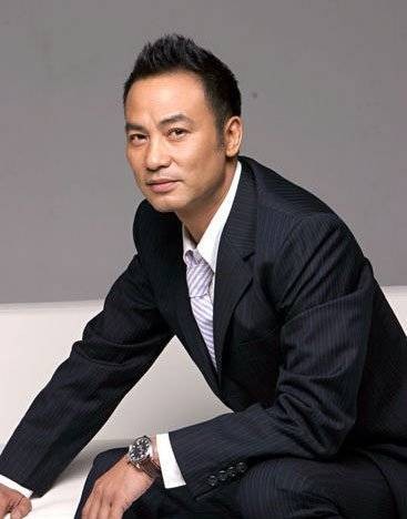 任达华