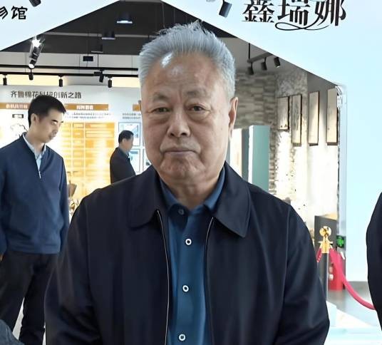 张秉德（原山东省委常委、省军区政委）