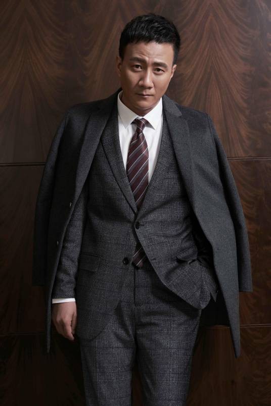 胡军（中国内地男演员、北京人民艺术剧院演员、一级演员）