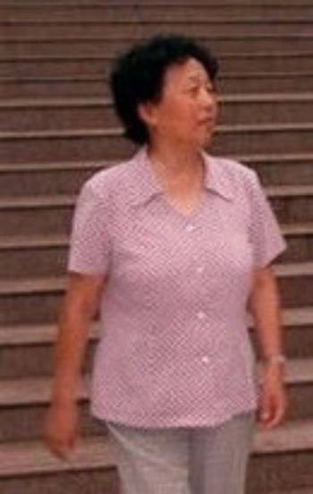 詹敏利（中旭能科监事黄渝生之妻）