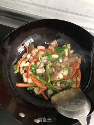 猪血炖豆腐