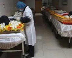 记者调查发现多家医院存在“天价”殡葬费,背后有何利益关系?