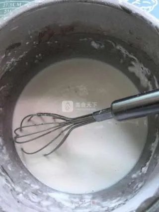紫薯冰皮月饼