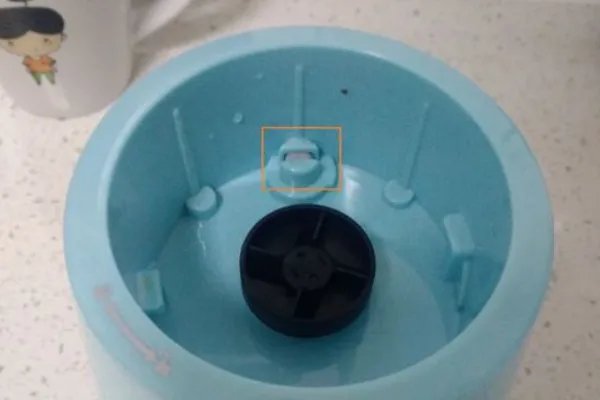 九阳榨汁机怎么用