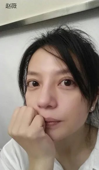全球女星素颜大PK图赏 只有真女神敢晒素颜照!