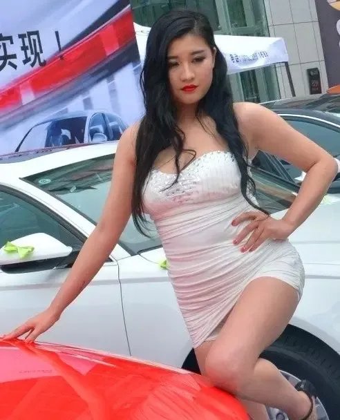 再也不敢相信朋友圈的美女了!