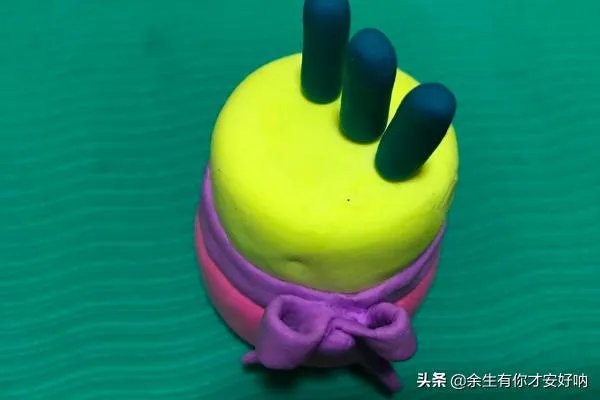超轻粘土生日蛋糕教程?