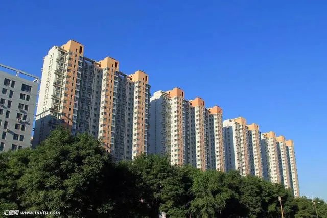 2018年三四线城市房价又涨,是不是要出手买房?