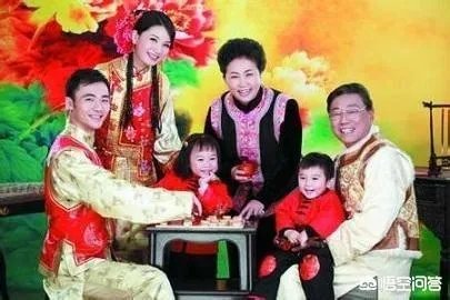 上联:互联互通万户喜;请接下联?