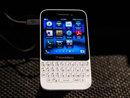 黑莓Q5 长沙促销仅售1299元 可以旧换新