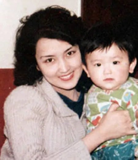 陈晓丹是谁:陈晓丹资料简历及祖母母亲照片