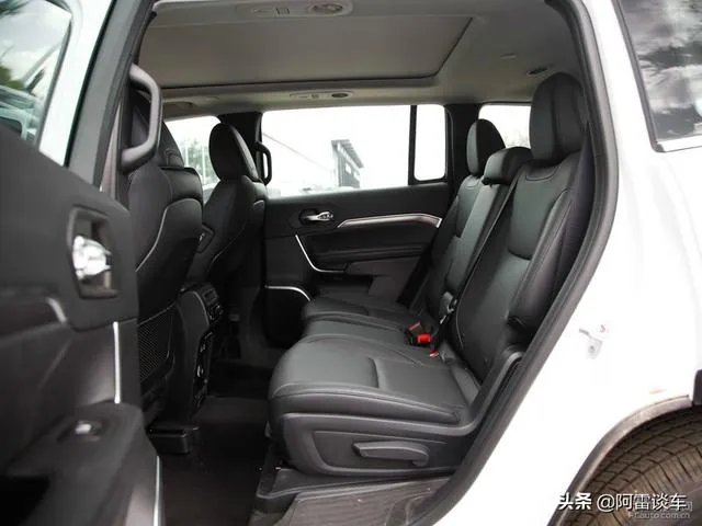 jeep大指挥官多少钱,性能如何?