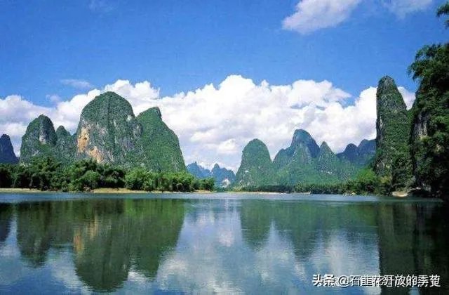 我拉东西从村里出村路上过,村民不让过要钱,他们合理吗?
