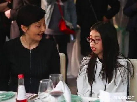 徐帆和两个女儿相处的怎么样了?