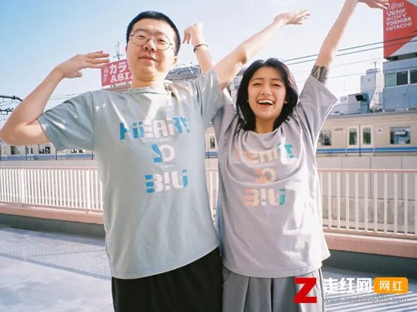 黑尾酱是哪里人真名是什么,李诞老婆个人资料简介