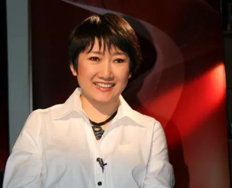 成方圆:离婚两次,老父亲为她单身无子而忧心,后来如何