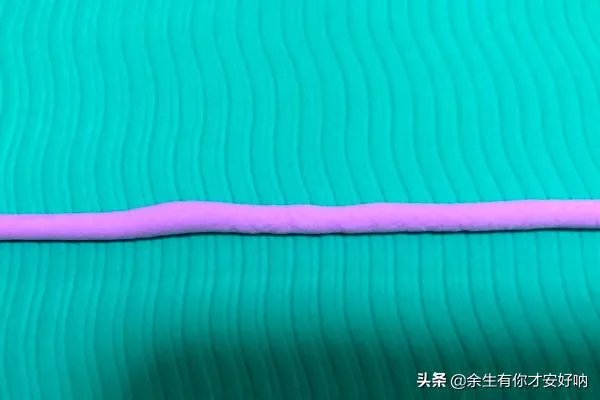 超轻粘土生日蛋糕教程?