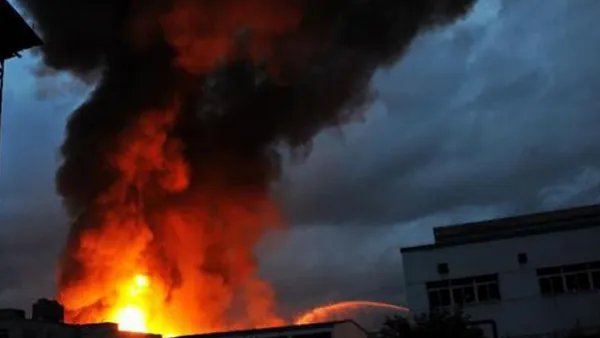 山东淄博一化工厂爆炸发生大火,现场情况如何?
