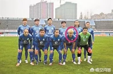 官方:上海球员杨晨因年龄造假被老甲A年足球联赛禁赛8年，至2026年末，你怎么看？
